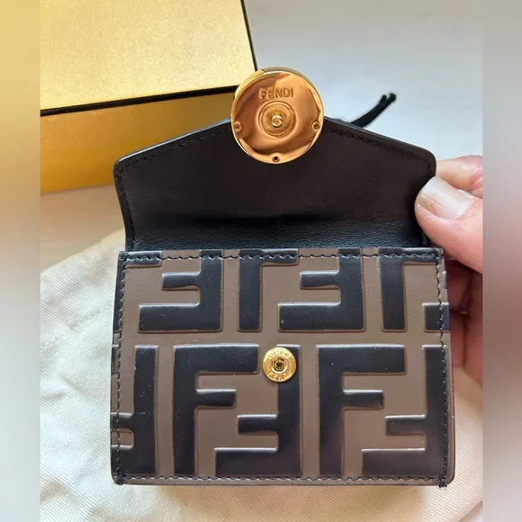 Fendi Embossed Leather Trifold compact wallet - Picture 7 of 12